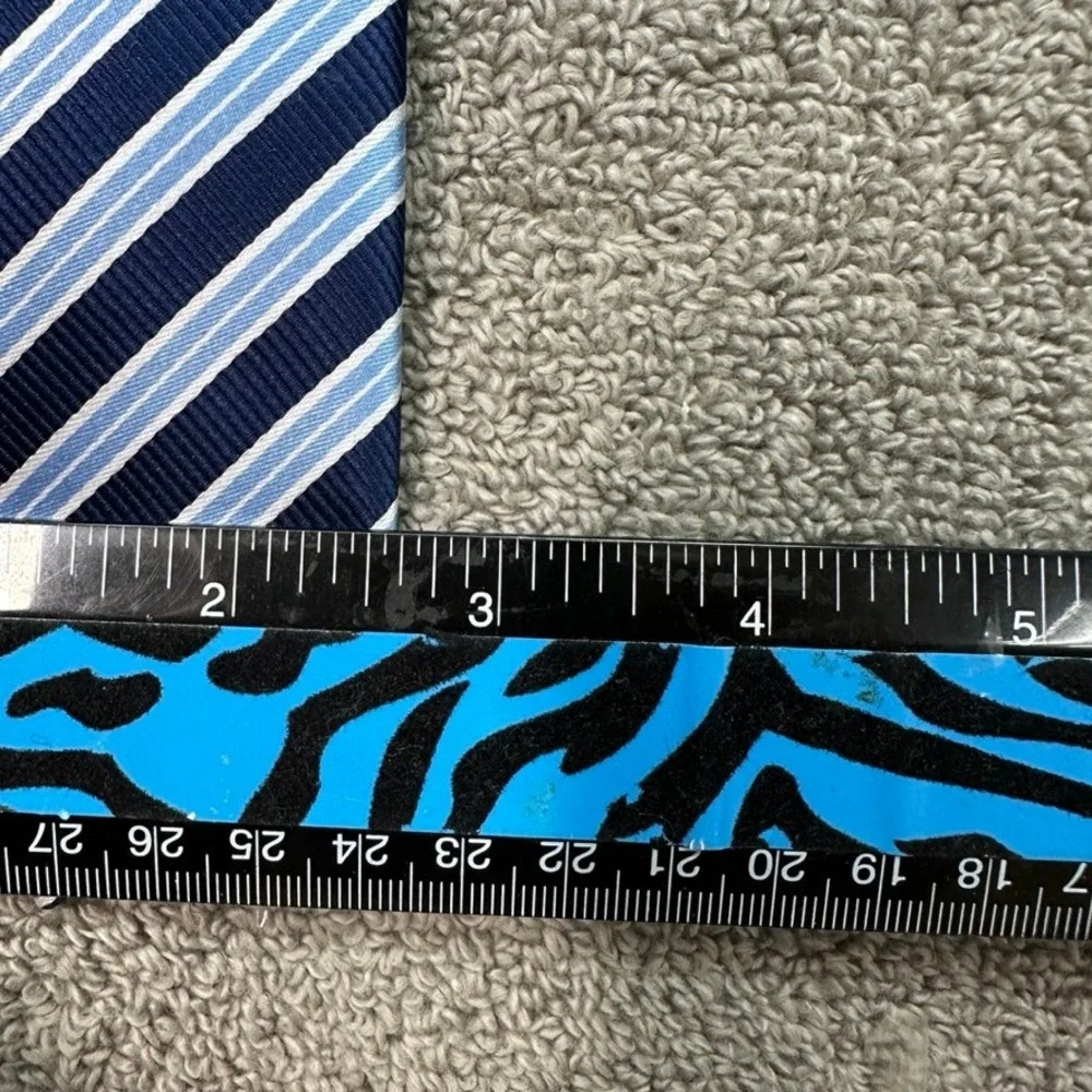 Dockers Mens Necktie Navy Blue Light Blue White Diagonal Striped Polyester Tie